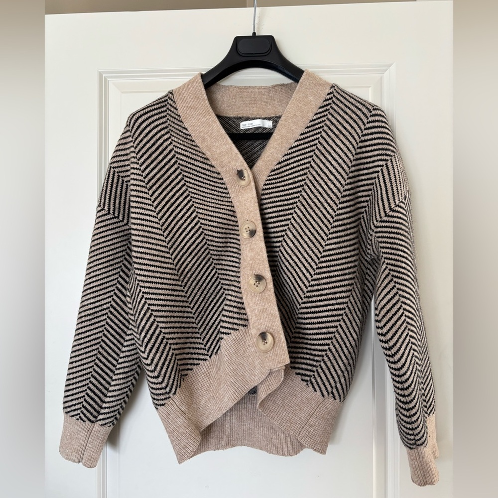 OAK + FORT Herringbone Brown Cardigan Sweater Sz small - Picture 4 of 13
